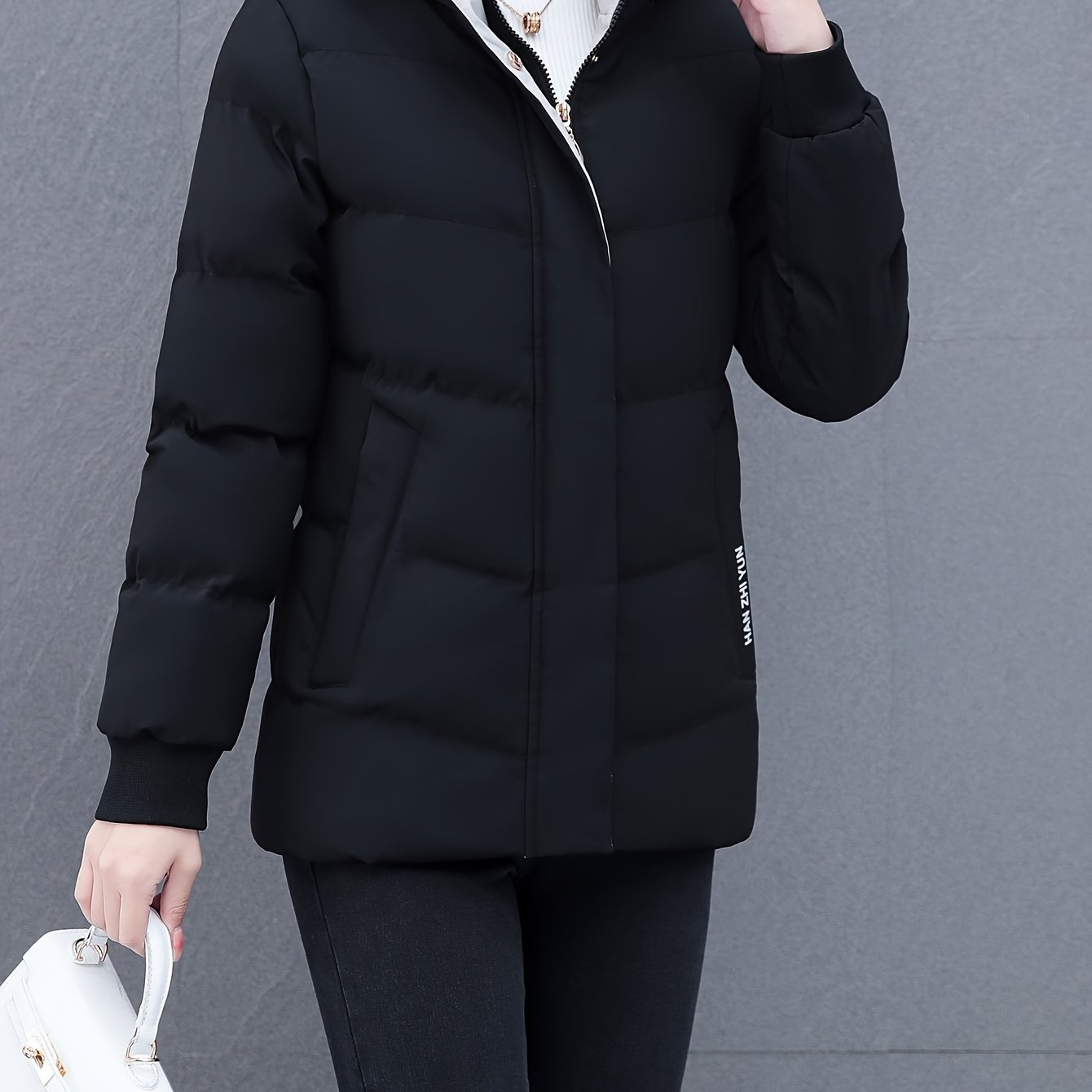 Elegant Puffer Jacket - with Zipper Front & Side Pockets, Long Sleeves